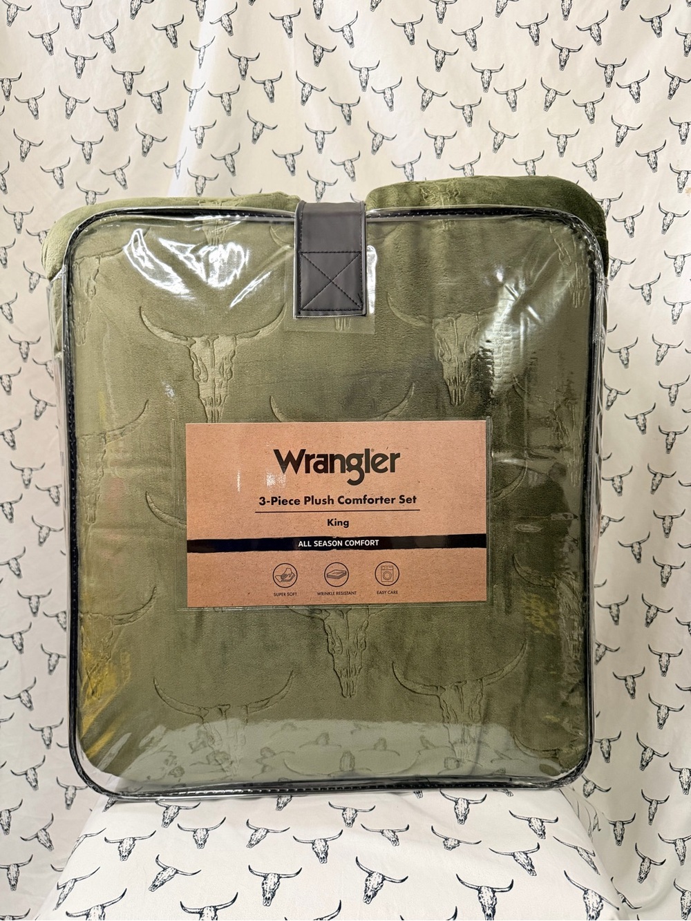 Wrangler King 3-Piece Plush Comforter Set in Olive